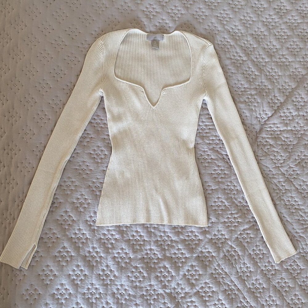 H&M Minimalist Classic Soft Cream Rib-Knit Sweetheart-Neck Top (S)
